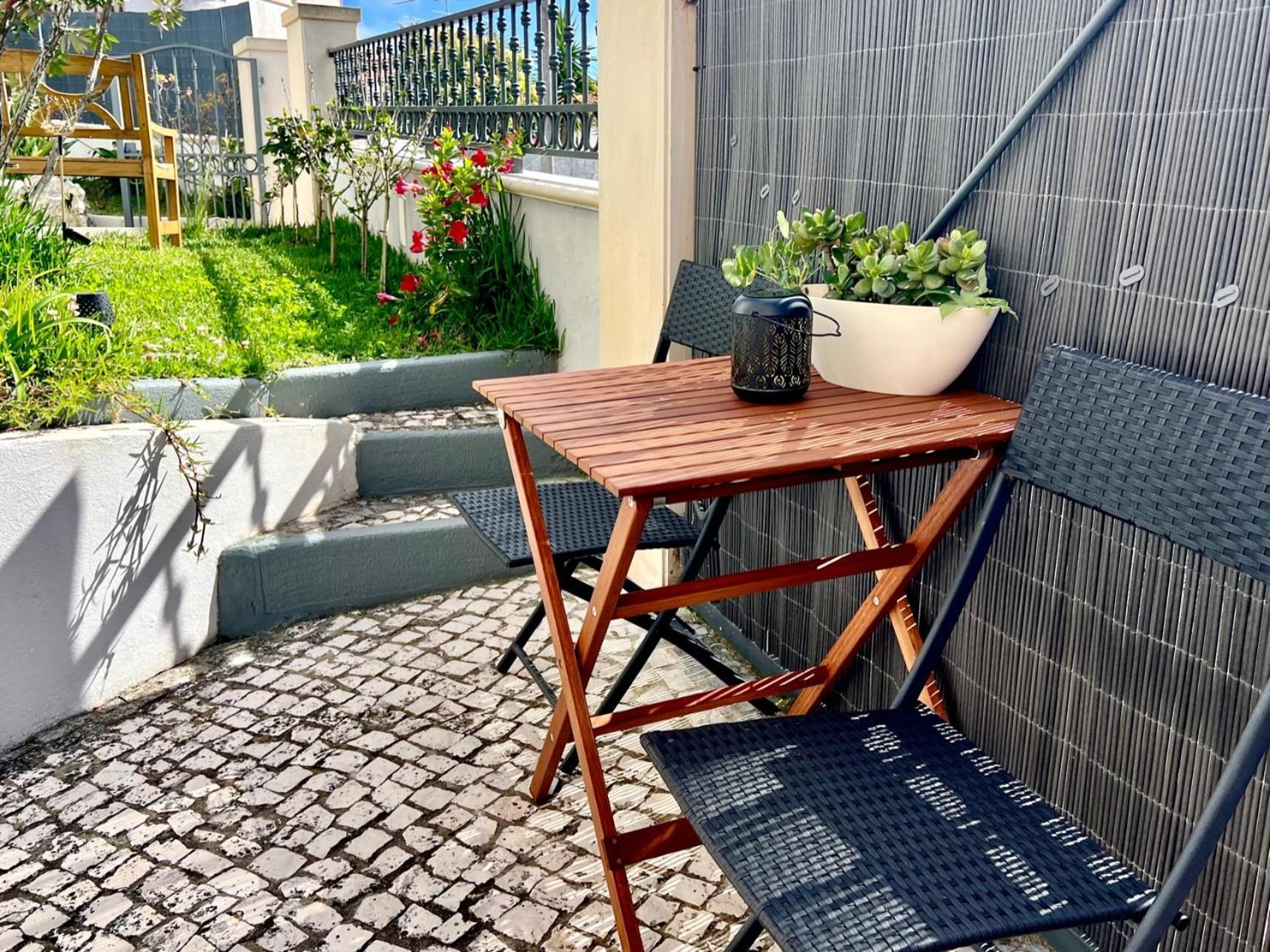 Nazare Oasis Suites Exteriör bild