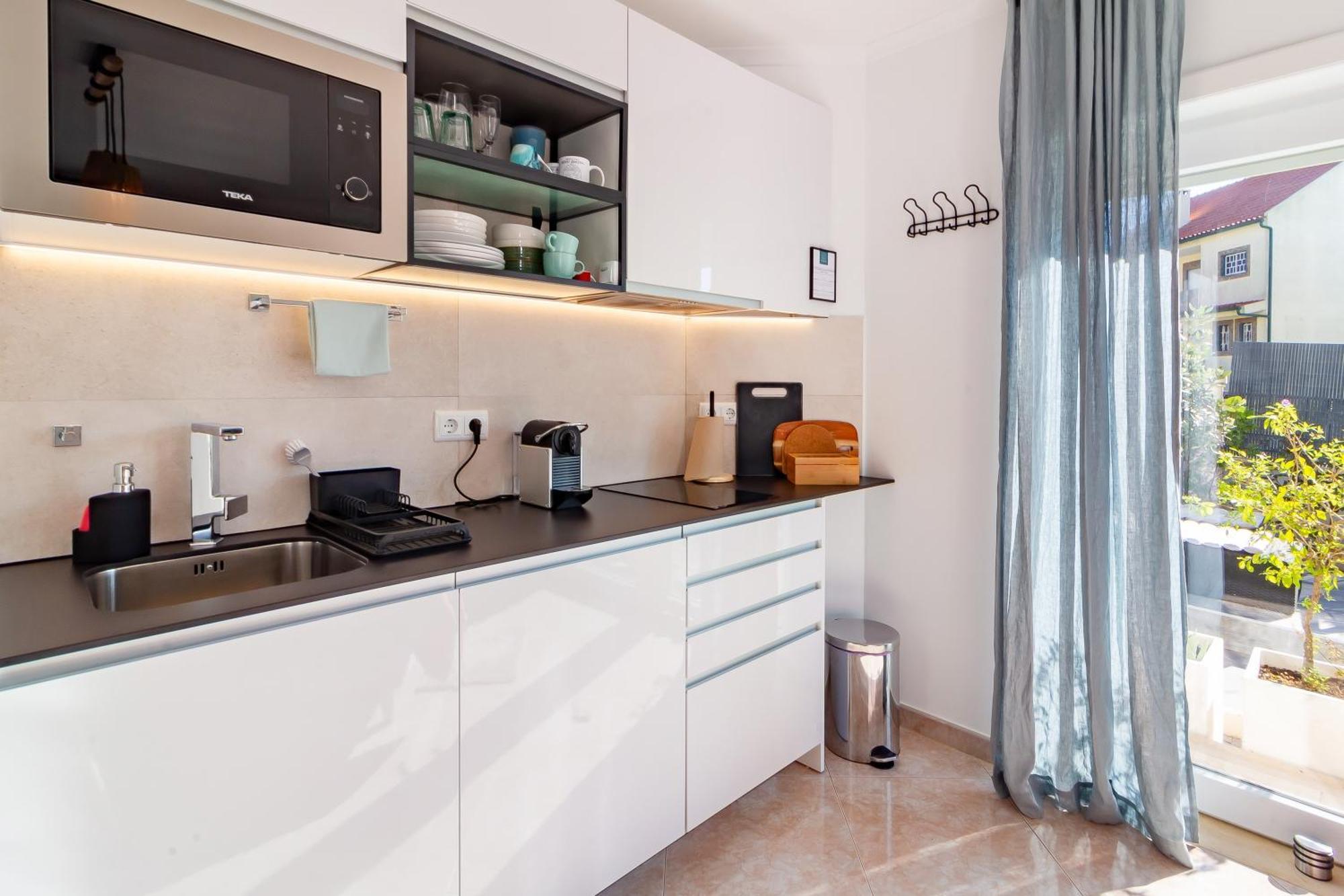 Nazare Oasis Suites Exteriör bild